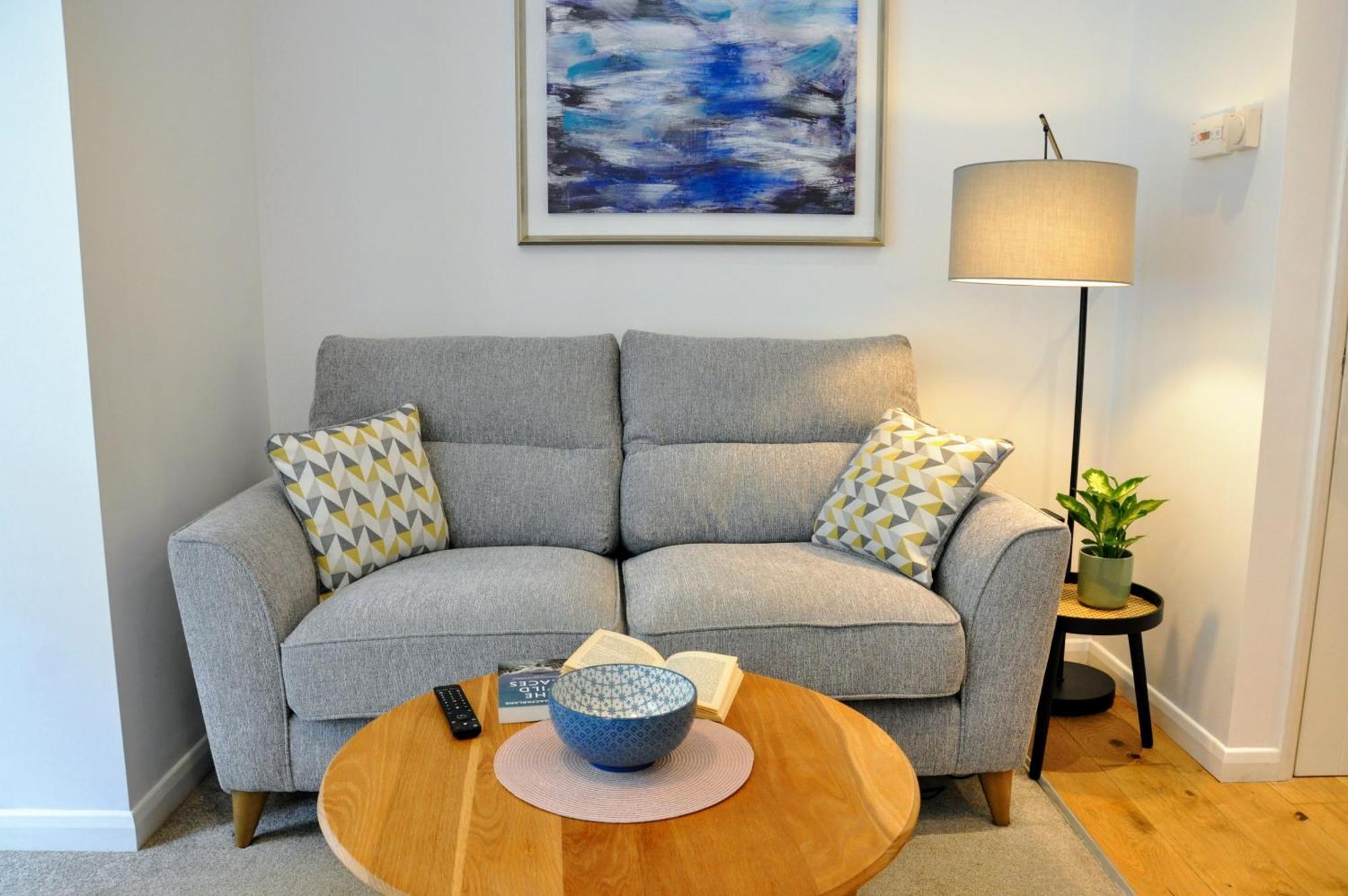 Crescent House Apartments Telford Room photo